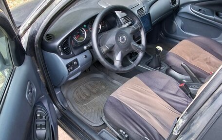 Nissan Almera, 2005 год, 300 000 рублей, 10 фотография
