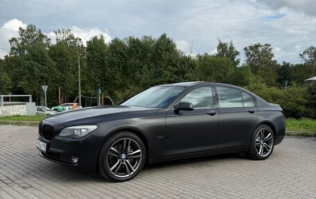 BMW 7 серия, 2011 год, 2 000 000 рублей, 2 фотография