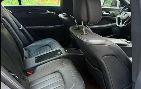 Mercedes-Benz CLS, 2012 год, 3 700 000 рублей, 15 фотография
