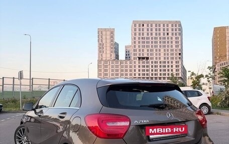 Mercedes-Benz A-Класс, 2013 год, 1 550 000 рублей, 4 фотография