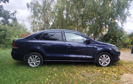 Volkswagen Polo VI (EU Market), 2015 год, 1 100 000 рублей, 5 фотография