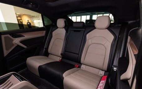 Porsche Cayenne, 2026 год, 28 600 000 рублей, 15 фотография
