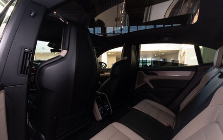 Porsche Cayenne, 2026 год, 28 600 000 рублей, 16 фотография