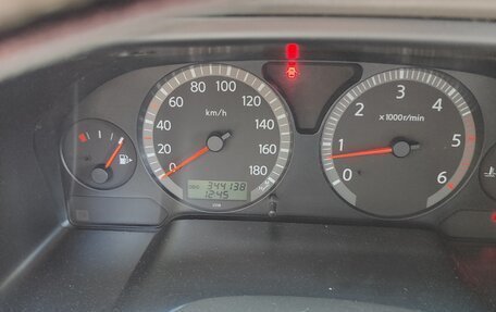 Nissan Patrol, 2003 год, 2 000 000 рублей, 4 фотография