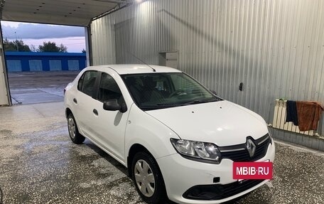 Renault Logan II, 2015 год, 549 000 рублей, 3 фотография