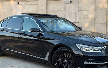 BMW 7 серия, 2016 год, 3 250 000 рублей, 2 фотография