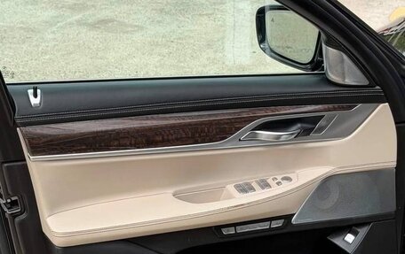 BMW 7 серия, 2016 год, 3 250 000 рублей, 14 фотография