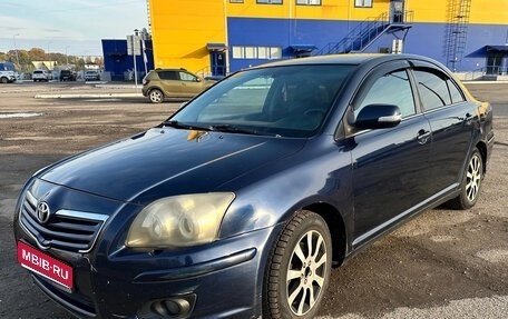 Toyota Avensis III рестайлинг, 2006 год, 525 000 рублей, 1 фотография