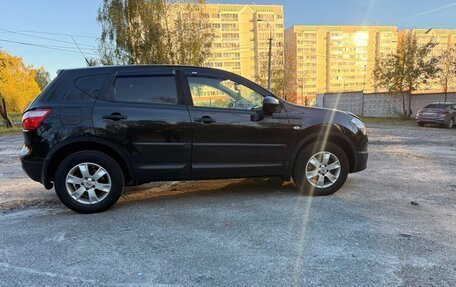 Nissan Qashqai, 2011 год, 900 000 рублей, 4 фотография