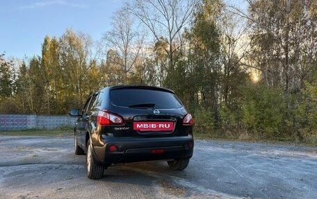 Nissan Qashqai, 2011 год, 900 000 рублей, 5 фотография
