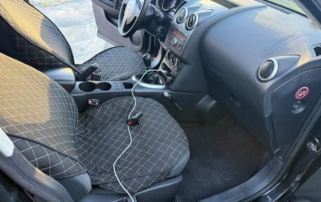 Nissan Qashqai, 2011 год, 900 000 рублей, 25 фотография