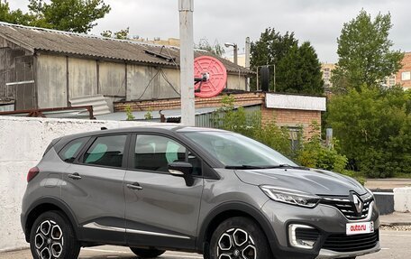 Renault Kaptur I рестайлинг, 2021 год, 1 675 000 рублей, 2 фотография