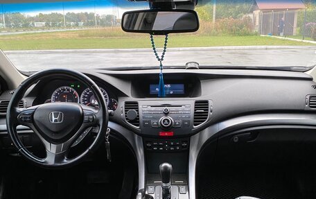 Honda Accord VIII рестайлинг, 2011 год, 1 690 000 рублей, 10 фотография