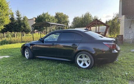 BMW 5 серия, 2007 год, 1 350 000 рублей, 4 фотография
