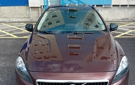 Volvo V40 Cross Country I, 2018 год, 1 750 000 рублей, 4 фотография