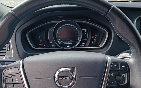 Volvo V40 Cross Country I, 2018 год, 1 750 000 рублей, 7 фотография