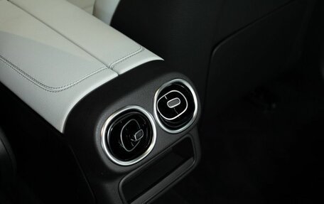 Mercedes-Benz GLC, 2025 год, 8 800 000 рублей, 19 фотография