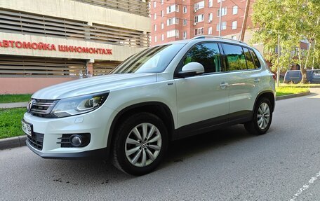 Volkswagen Tiguan I, 2016 год, 2 000 000 рублей, 3 фотография