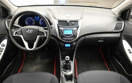 Hyundai Solaris II рестайлинг, 2012 год, 799 000 рублей, 8 фотография