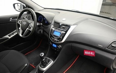 Hyundai Solaris II рестайлинг, 2012 год, 799 000 рублей, 7 фотография