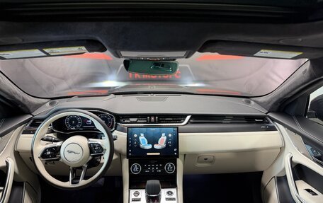 Jaguar F-Pace, 2023 год, 7 190 000 рублей, 18 фотография