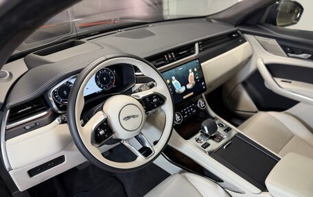 Jaguar F-Pace, 2023 год, 7 190 000 рублей, 17 фотография