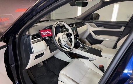 Jaguar F-Pace, 2023 год, 7 190 000 рублей, 15 фотография