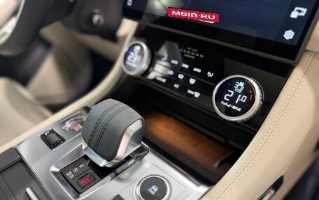 Jaguar F-Pace, 2023 год, 7 190 000 рублей, 21 фотография