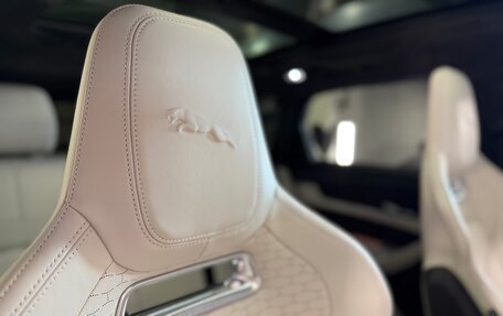 Jaguar F-Pace, 2023 год, 7 190 000 рублей, 25 фотография