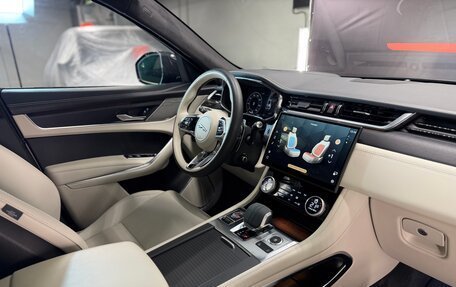 Jaguar F-Pace, 2023 год, 7 190 000 рублей, 29 фотография