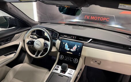 Jaguar F-Pace, 2023 год, 7 190 000 рублей, 35 фотография