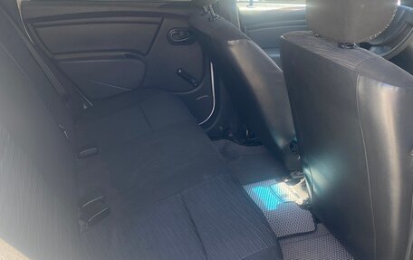 Renault Logan I, 2013 год, 185 000 рублей, 6 фотография