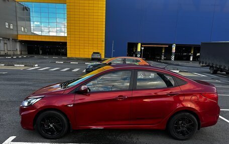 Hyundai Solaris II рестайлинг, 2011 год, 560 000 рублей, 4 фотография