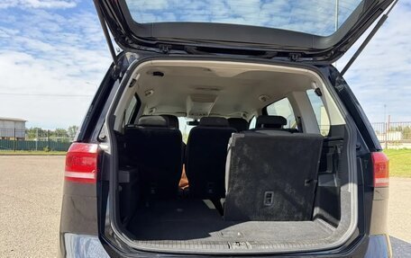 Volkswagen Touran III, 2019 год, 1 600 000 рублей, 8 фотография
