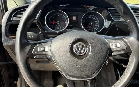 Volkswagen Touran III, 2019 год, 1 600 000 рублей, 10 фотография