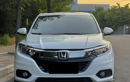 Honda Vezel, 2022 год, 1 560 000 рублей, 5 фотография