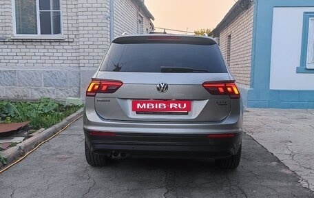 Volkswagen Tiguan II, 2017 год, 1 850 000 рублей, 6 фотография