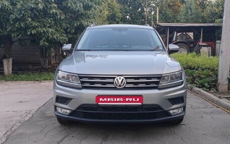 Volkswagen Tiguan II, 2017 год, 1 850 000 рублей, 10 фотография
