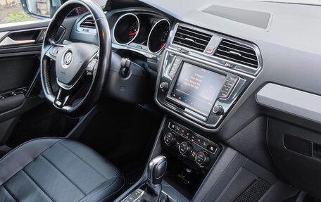 Volkswagen Tiguan II, 2017 год, 1 850 000 рублей, 26 фотография
