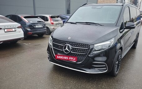 Mercedes-Benz V-Класс, 2024 год, 14 999 999 рублей, 2 фотография