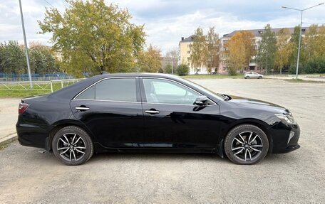 Toyota Camry, 2018 год, 2 200 000 рублей, 13 фотография