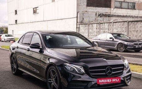 Mercedes-Benz E-Класс, 2018 год, 2 749 000 рублей, 5 фотография