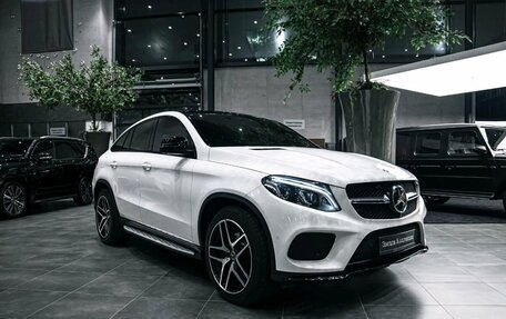Mercedes-Benz GLE, 2018 год, 4 999 900 рублей, 9 фотография