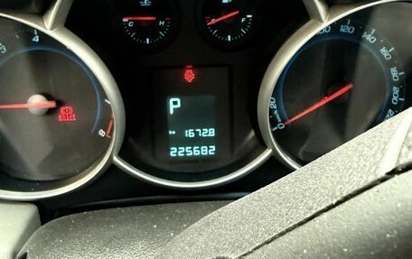 Chevrolet Cruze II, 2013 год, 500 000 рублей, 7 фотография