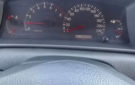 Toyota Corolla, 2006 год, 575 000 рублей, 10 фотография
