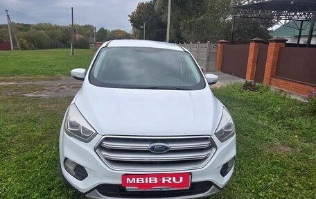 Ford Kuga III, 2019 год, 1 400 000 рублей, 3 фотография