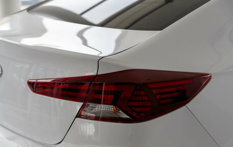 Hyundai Elantra VI рестайлинг, 2019 год, 2 215 000 рублей, 10 фотография