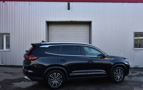 Chery Tiggo 8 Pro, 2022 год, 1 799 000 рублей, 4 фотография