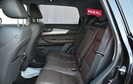 Chery Tiggo 8 Pro, 2022 год, 1 799 000 рублей, 18 фотография