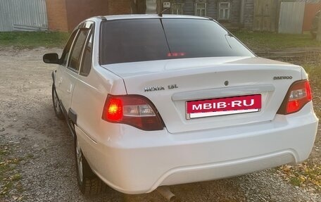 Daewoo Nexia I рестайлинг, 2011 год, 120 000 рублей, 4 фотография
